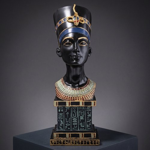 Büste der Königin Nofretete