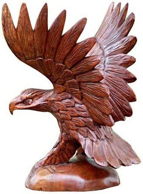 Adler-Skulptur aus Soarholz