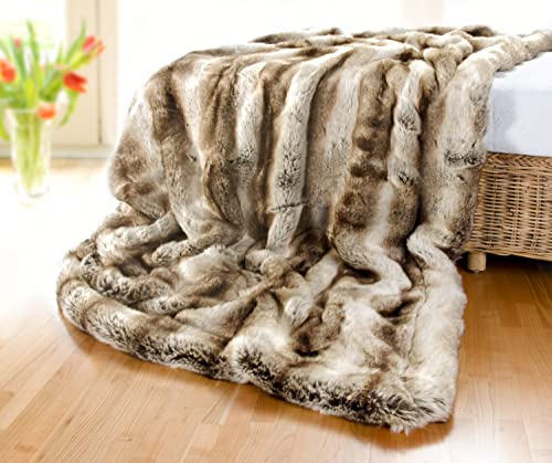 Wolfsfell-Webpelzdecke