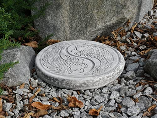 Koi-Trittplatte aus Steinguss