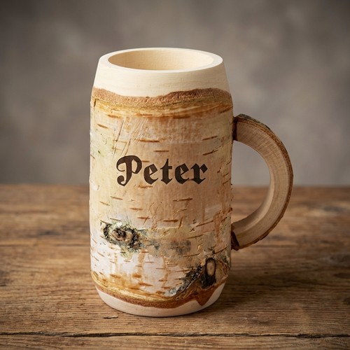 Personalisierter Bierkrug aus Birkenholz