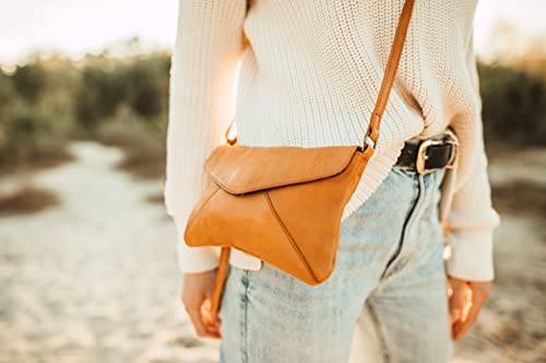 Gusti Leder Umhängetasche Karisma