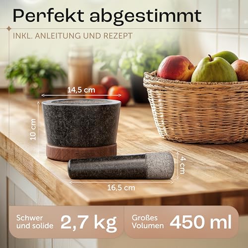 Granitmörser mit Nussbaumfuß Detail