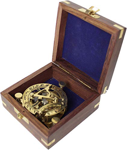 Maritime Sonnenuhr-Kompass aus Messing Detail