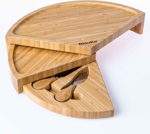 Bambus-Käseplatte mit integriertem Besteck Detail