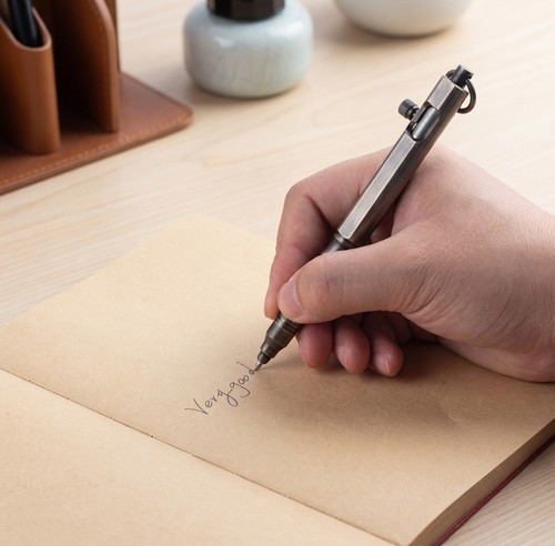 Bolt Action Kugelschreiber aus massivem Messing