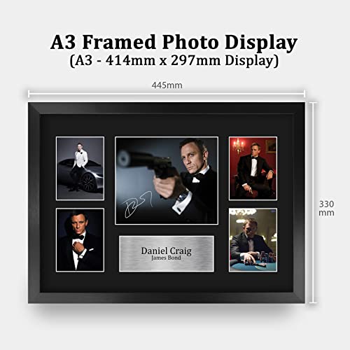 Signierte James Bond Fotocollage Detail