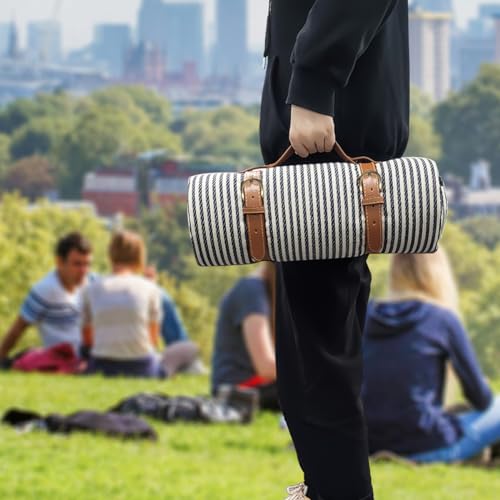 Picknickdecke im Nadelstreifendesign