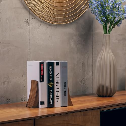 Buchstützen aus Walnussholz