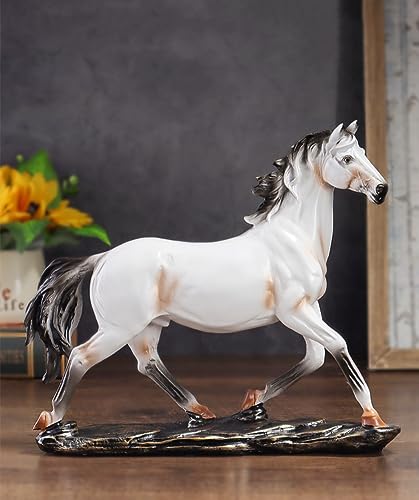 Elegante Pferdeskulptur aus Kunstharz