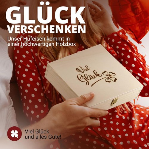 Original Hufeisen in edler Holzschatulle Detail