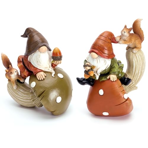 Herbstliche Wichtel-Figuren mit Eichhörnchen Detail