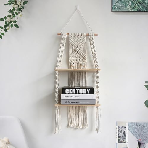 Makramee-Wandregal im Boho-Stil