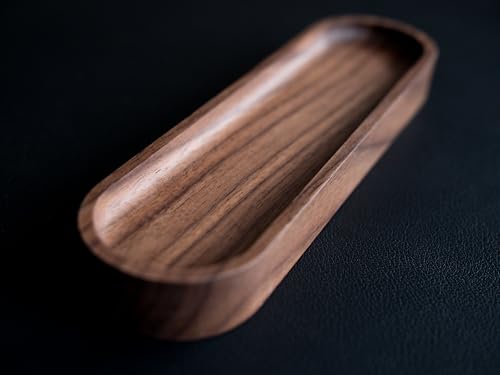 Walnussholz-Stiftablage von Timber Box Design Detail