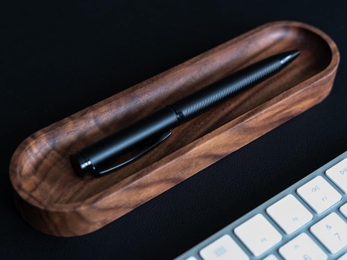 Walnussholz-Stiftablage von Timber Box Design