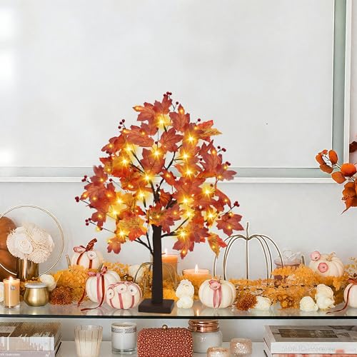 Ahornbaum-Leuchte mit herbstlichem Blätterkleid