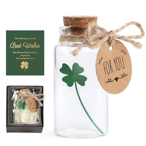 Vierblättriges Kleeblatt im Glasfläschchen Detail